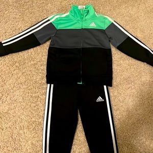 3T Boys Adidas Matching Set